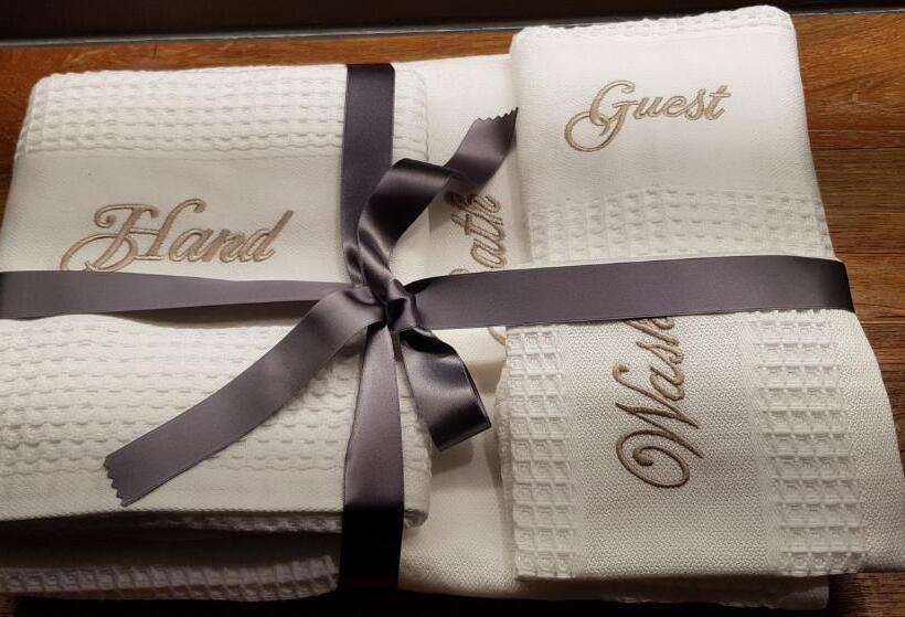 חדר דחוקס עם מיטת קינג, L Americano Luxury Rooms