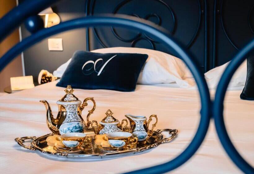 חדק דלוקס עם ג'קוזי, L Americano Luxury Rooms