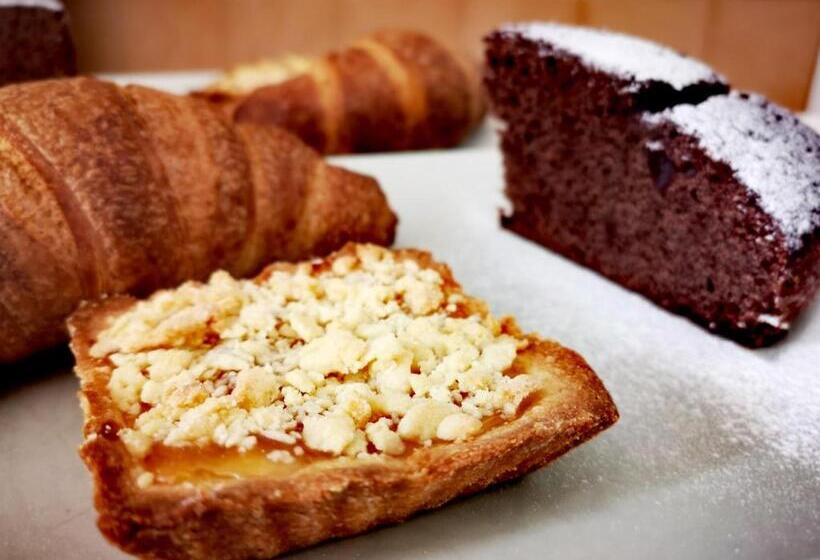 اتاق لوکس با چشمانداز دریا, Villa Edwige B&b