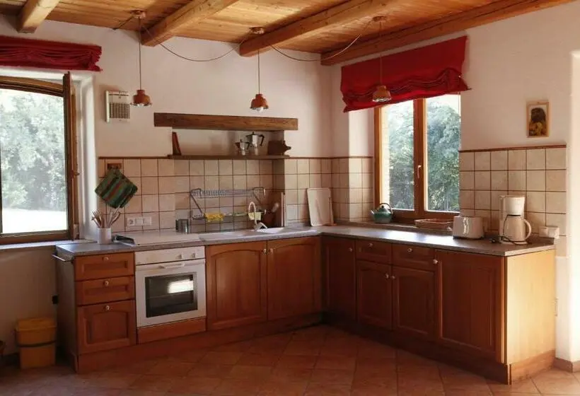 庭の見える1ベッドルームアパートメント, Agriturismo Fattoria Walden