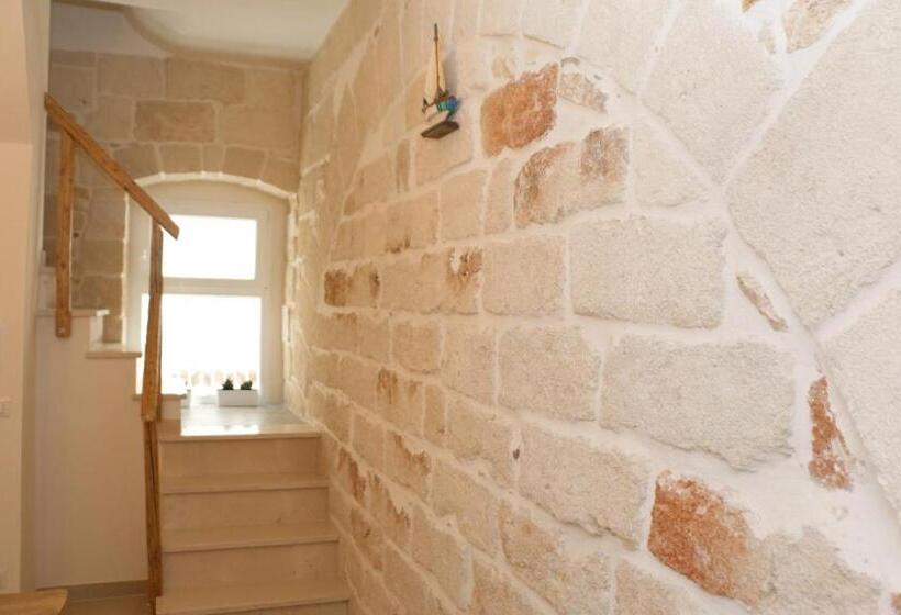 חדר סטנדרט עם מרפסת, La Nicchia B&b