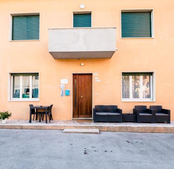 Апартаменты Deluxe 1 Спальня, Casa Mafalda   Rooms, Friends And More Affittacamere   Guest House