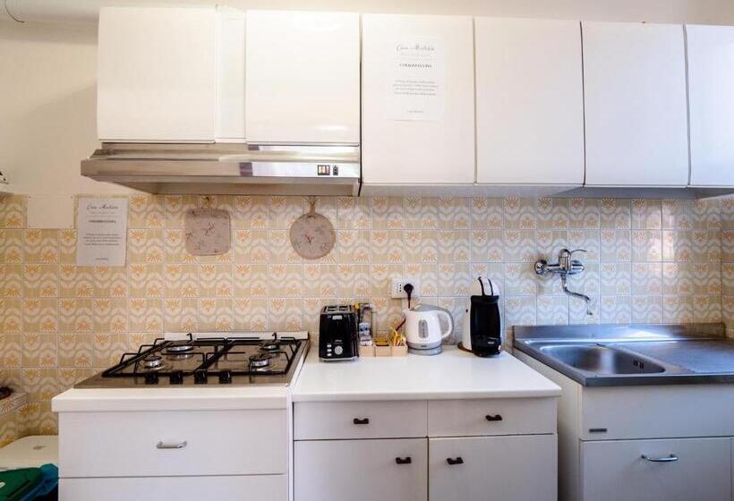 آپارتمان لوکس 1 خوابه, Casa Mafalda Rooms, Friends And More Affittacamere Guest House