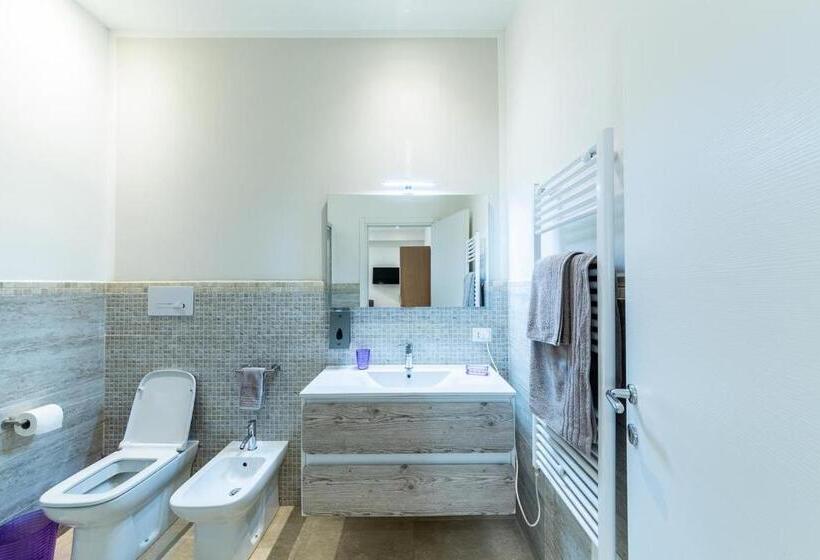 غرفة ديلوكس رباعية, La Promenade Rooms & Suites