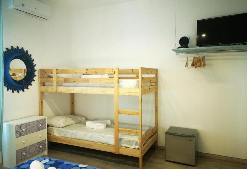 اتاق خانوادگی, Villa Edwige B&b