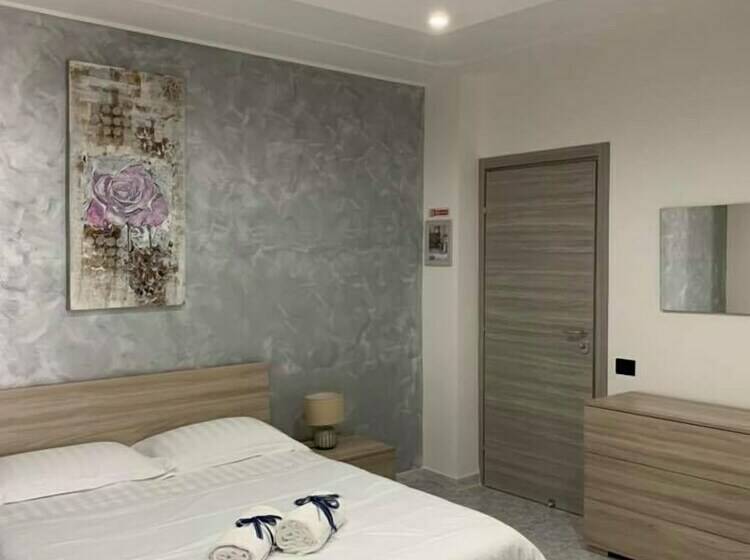 חדר סטנדרט, Gioema