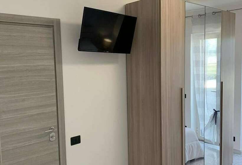 חדר סטנדרט, Gioema