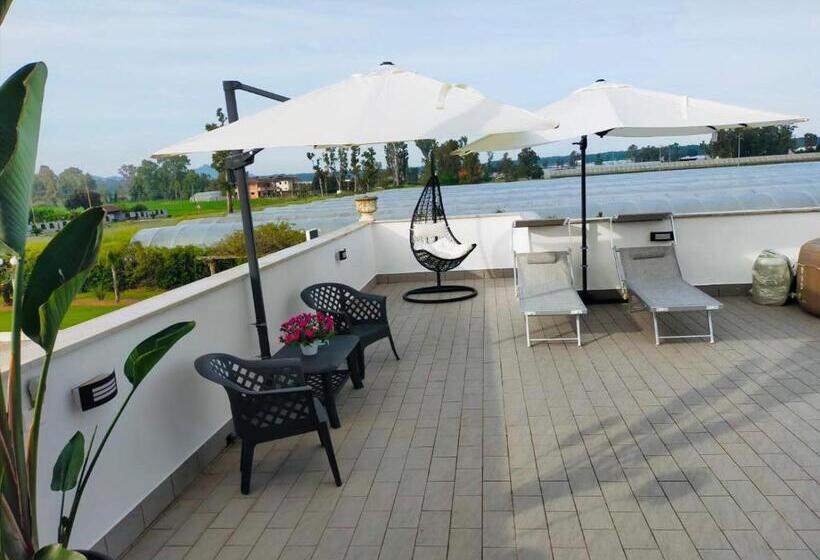 חדר משפחתי דלוקס, Gioema