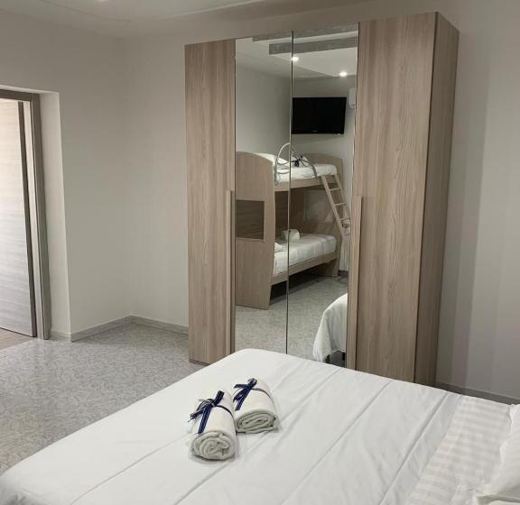 חדר משפחתי דלוקס, Gioema