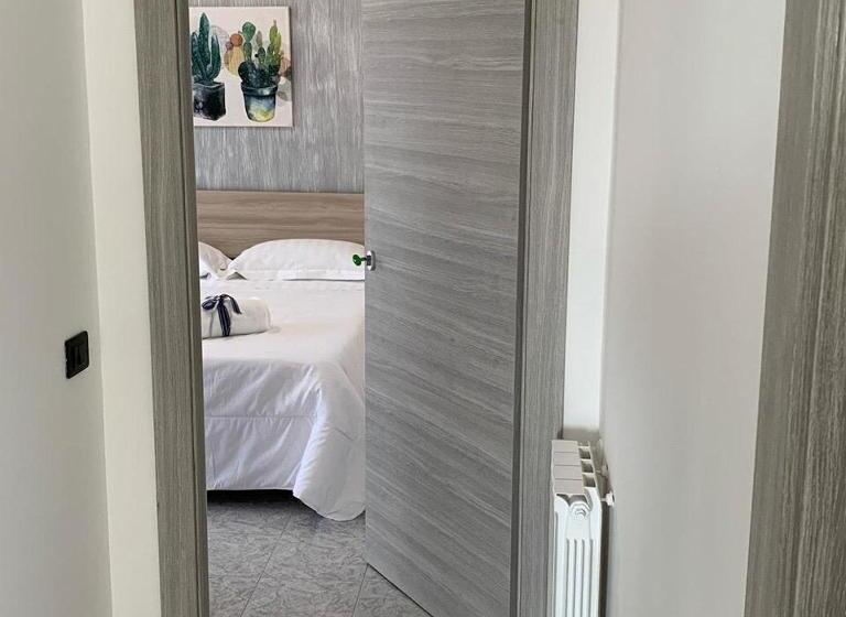 חדר משפחתי, Gioema