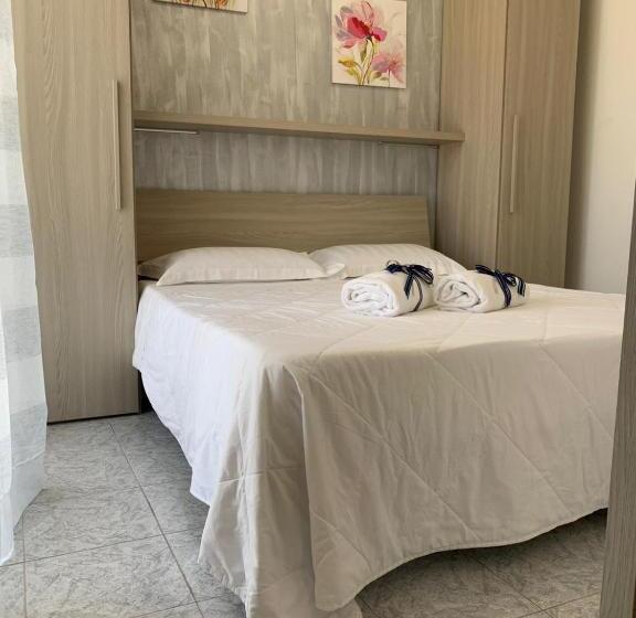 חדר משפחתי, Gioema