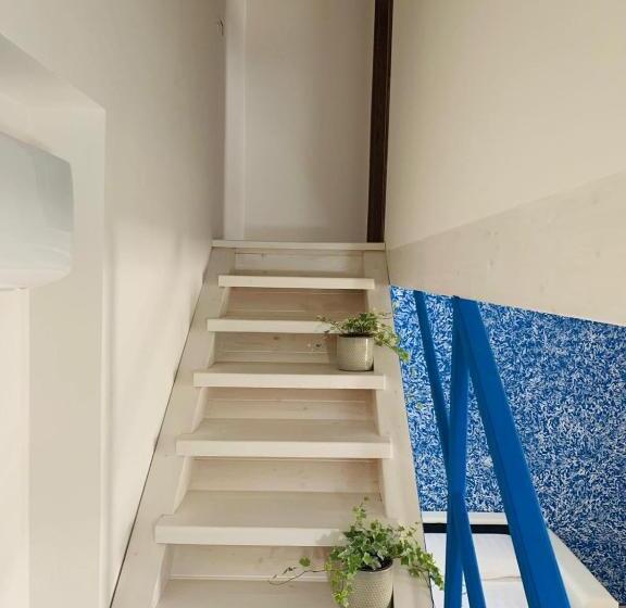 חדר דופלקס, Gioema