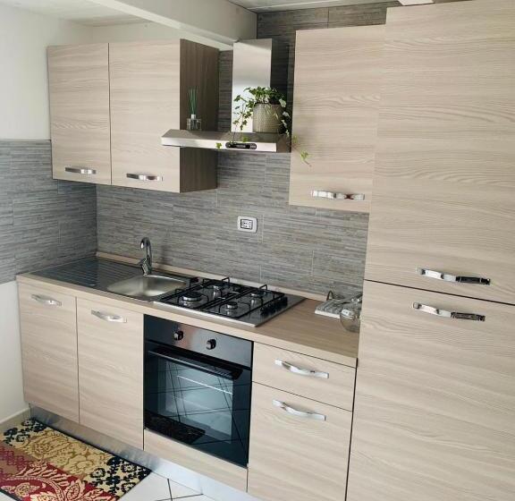 חדר דופלקס, Gioema