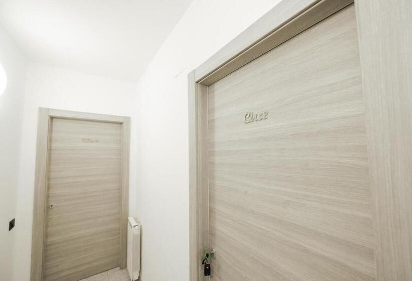 חדר משפחתי דלוקס, Gioema