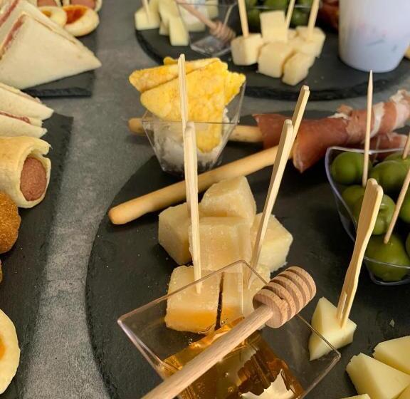 דירת חדר דלוקס, Gioema