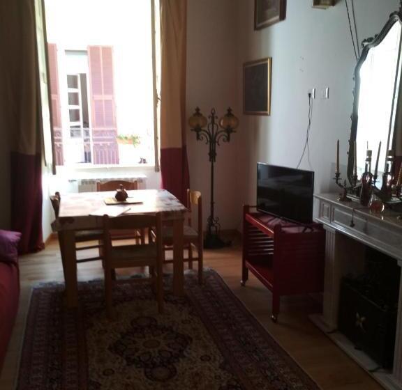 סוויטה משפחתית, Palazzo Barli