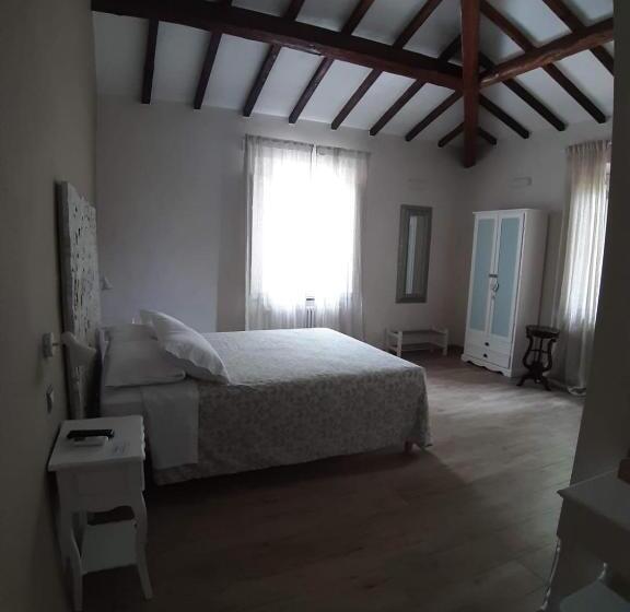 חדר דלוקס, Vistalago Versilia