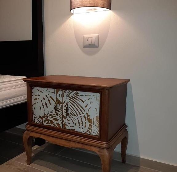 חדר משפתחתי סופריור, Vistalago Versilia