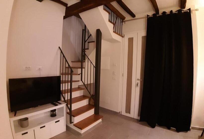 חדר משפתחתי סופריור, Vistalago Versilia