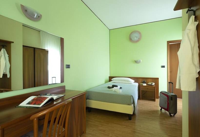 غرفة إقتصادية فردية, Terme Paradiso