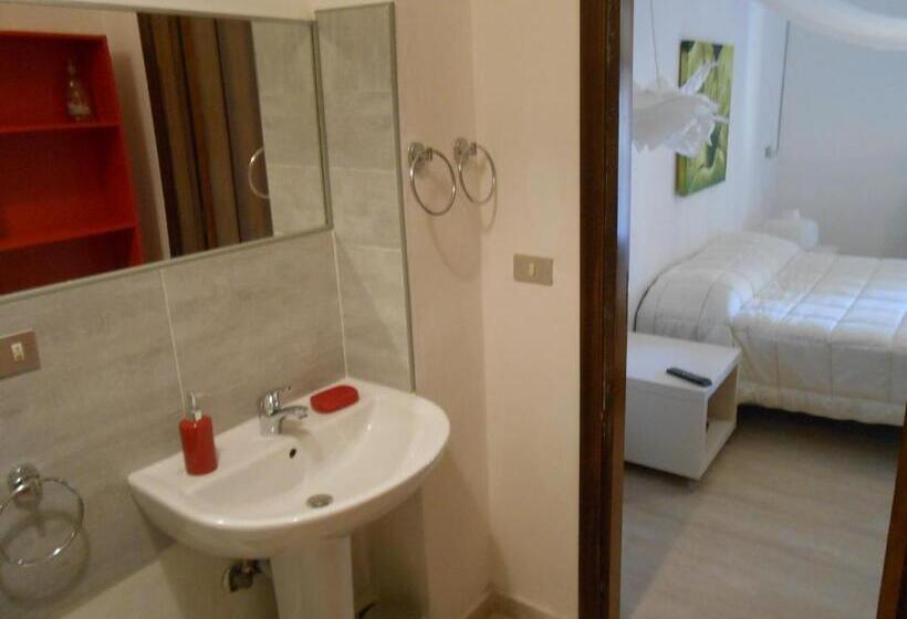 Стандартный Номер Кровать Кинг, Casa Bella