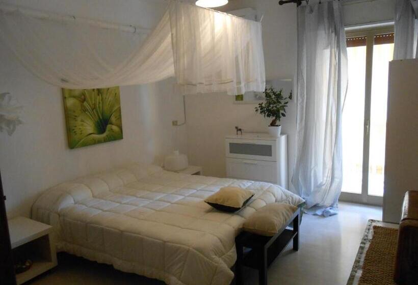 Стандартный Номер Кровать Кинг, Casa Bella