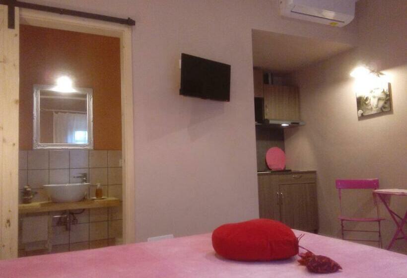 标准工作室, Terre Di Creta...per Sognare