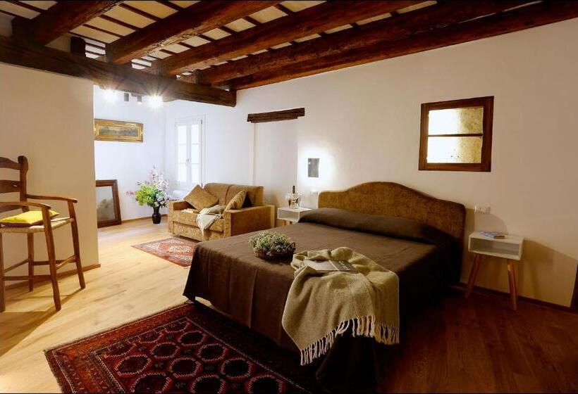 高级三人间, Villa De  Giacomi