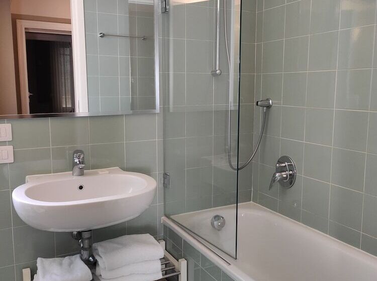 Appartement Exécutif 3 Chambres, Villa Maria Lake Como