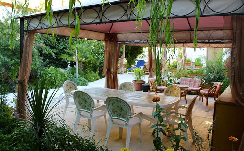 غرفة قياسية ثلاثية, B&b Irenemarchese Gluten Free