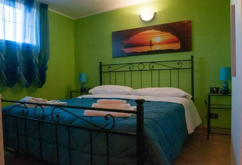 اتاق استاندارد با چشم‌انداز باغ, B&b L Orizzonte