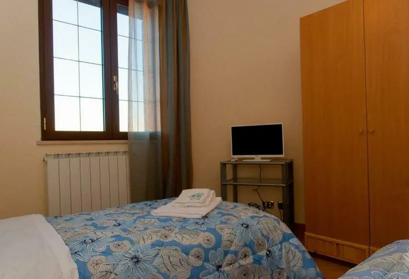 اتاق استاندارد با چشم‌انداز دریا, B&b L Orizzonte