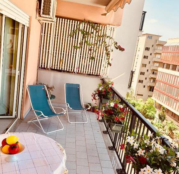 اتاق لوکس با چشمانداز دریا, B&b Vistamare