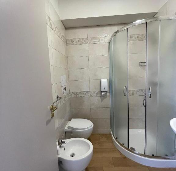 اتاق استاندارد با بالکن, B&b Vistamare