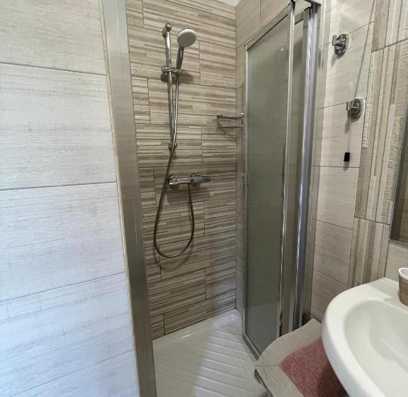 اتاق استاندارد, B&b Vistamare