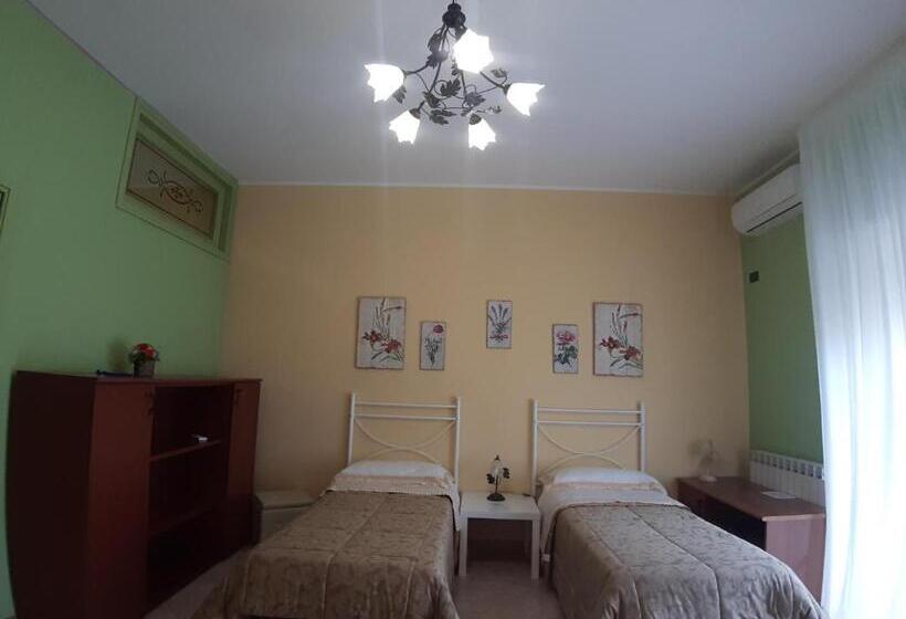 اتاق استاندارد چهار تخته, B&b Vistamare