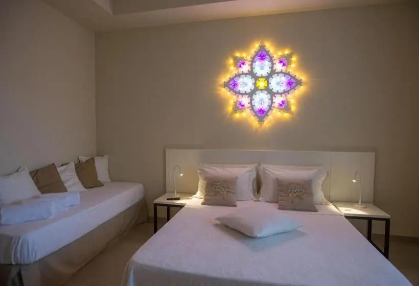 バルコニー付スタンダード４ベッドルーム, Luci Del Salento Guest House