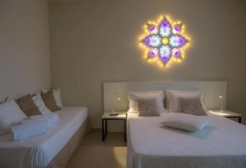 バルコニー付スタンダード４ベッドルーム, Luci Del Salento Guest House