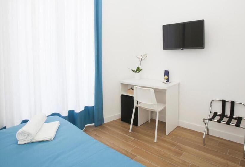 Номер Deluxe с Балконом, Mediterranean Rooms