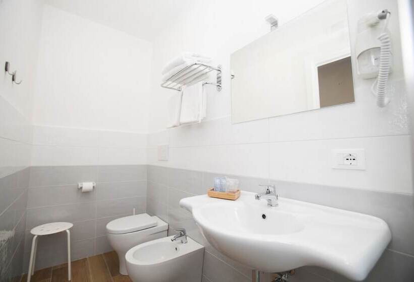 Номер Deluxe с Балконом, Mediterranean Rooms