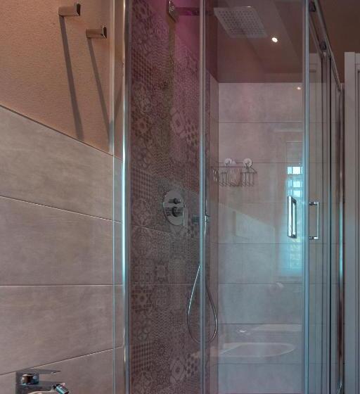 חדר סטנדרט, La Rosa Tra I Laghi B&b