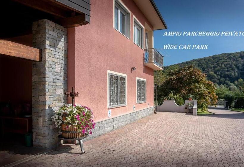 Номер Стандарт, La Rosa Tra I Laghi B&b