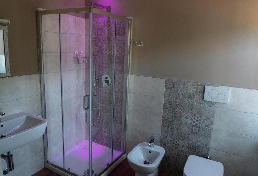 חדר סטנדרט, La Rosa Tra I Laghi B&b