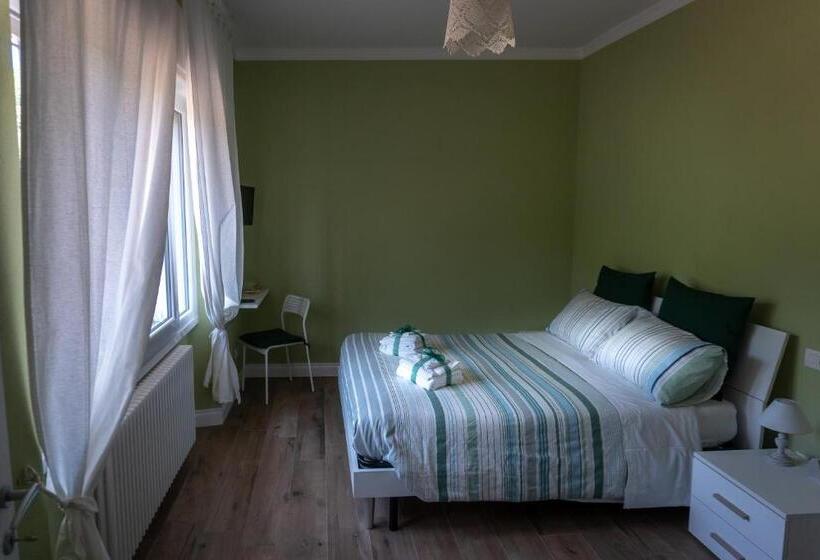 Номер Стандарт, La Rosa Tra I Laghi B&b