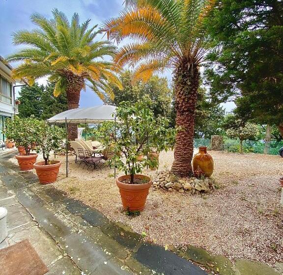 デラックスファミリールーム, Le Due Palme Bed & Breakfast