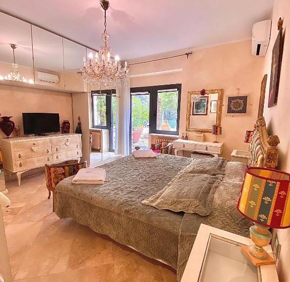 اتاق لوکس سه تخته, Le Due Palme Bed & Breakfast