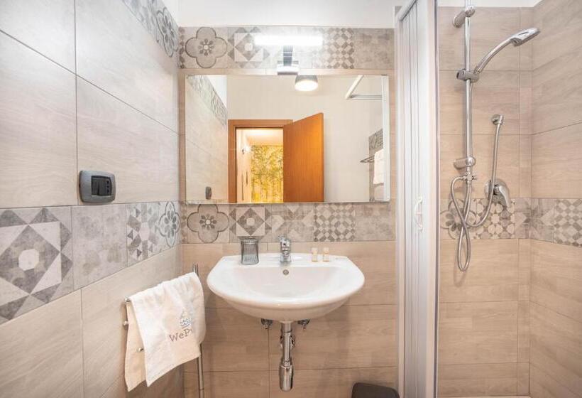 اتاق لوکس, Wepuglia La Maison D B&b