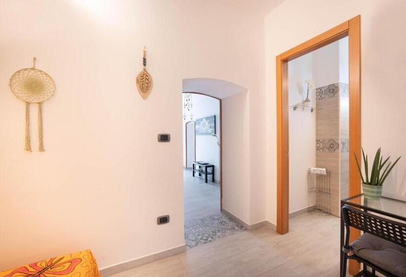 اتاق لوکس, Wepuglia La Maison D B&b
