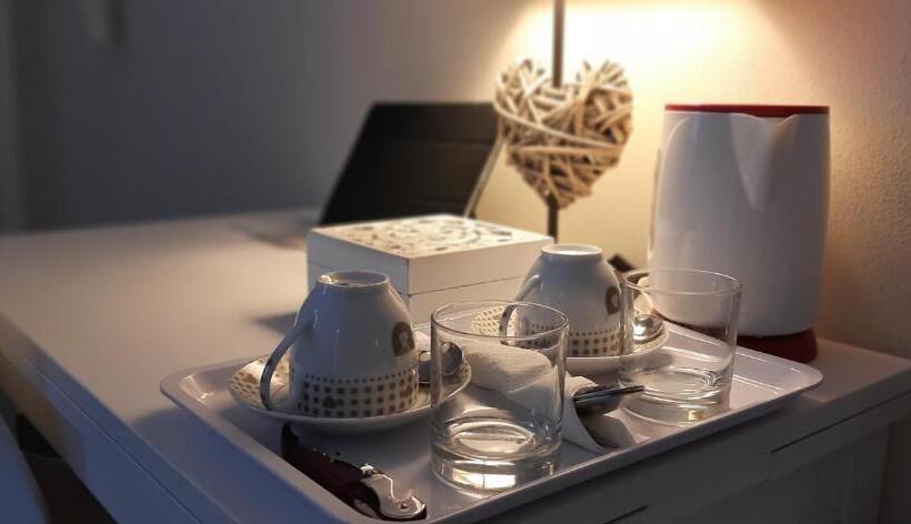 キングサイズベッドのスタンダードルーム, Amandolevanto B&b