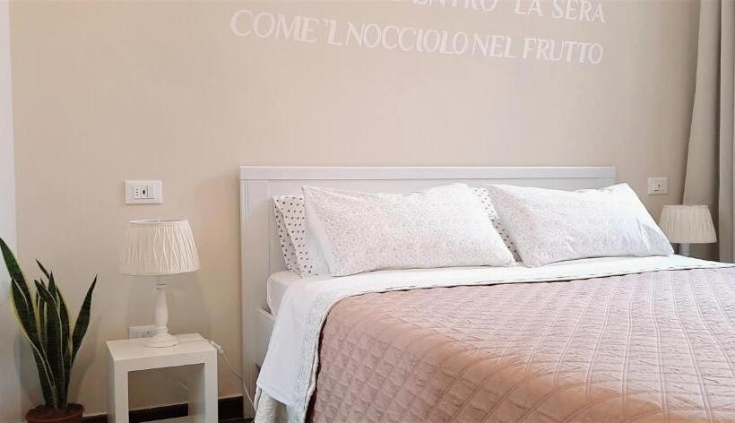 غرفة قياسية سرير كينج, Amandolevanto B&b